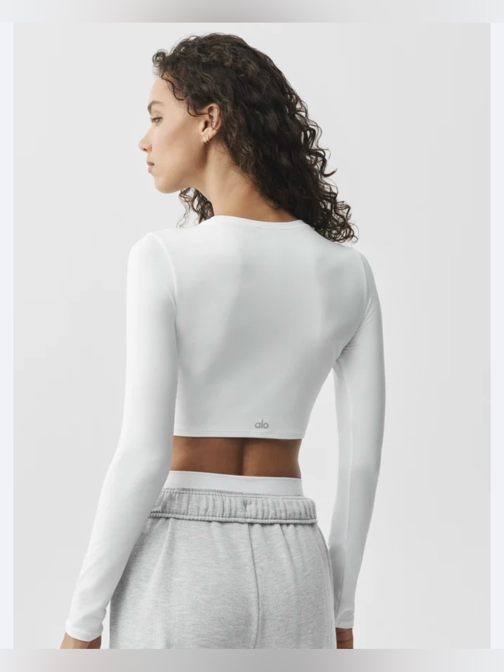 Alo Yoga Alosoft Crop Finesse Long Sleeve size S